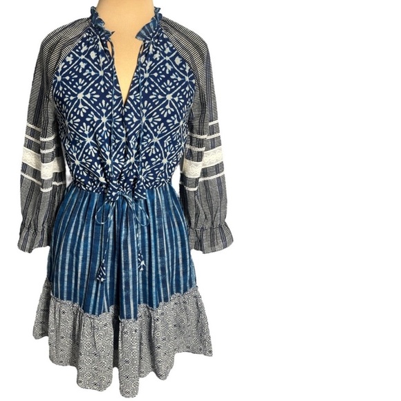 Anthropologie blue white boho Susan Tunic Dress by
Hemant & Nandita Size Small - Picture 4 of 15